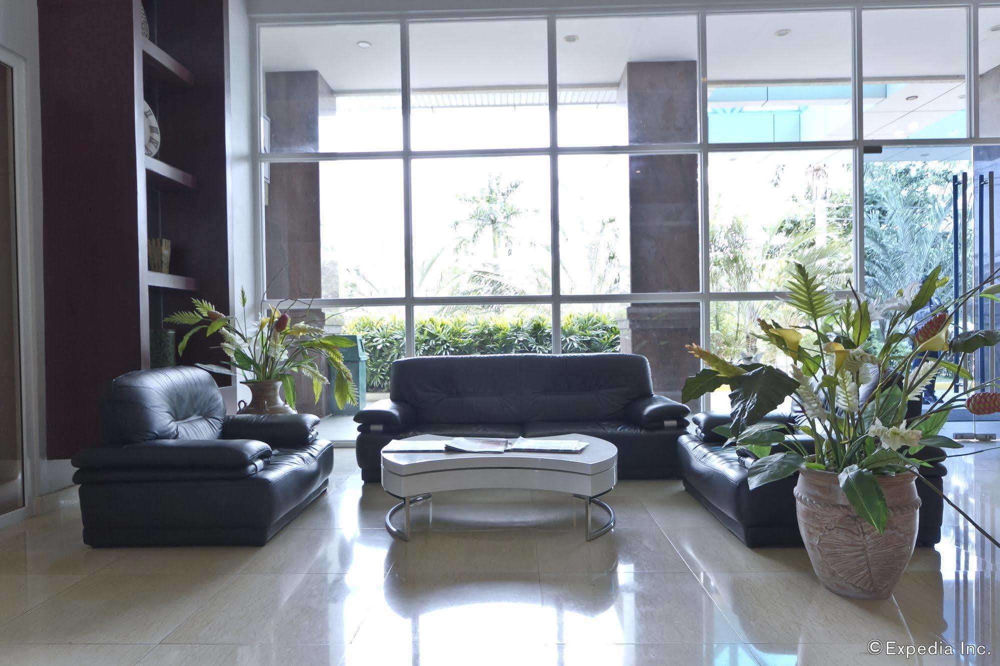 סבו La Mirada Hotel מראה חיצוני תמונה